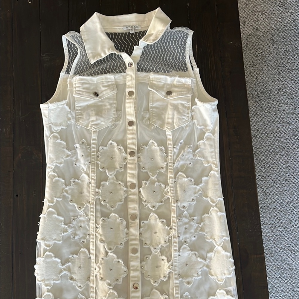 Adore White Sleeveless Lace Dress